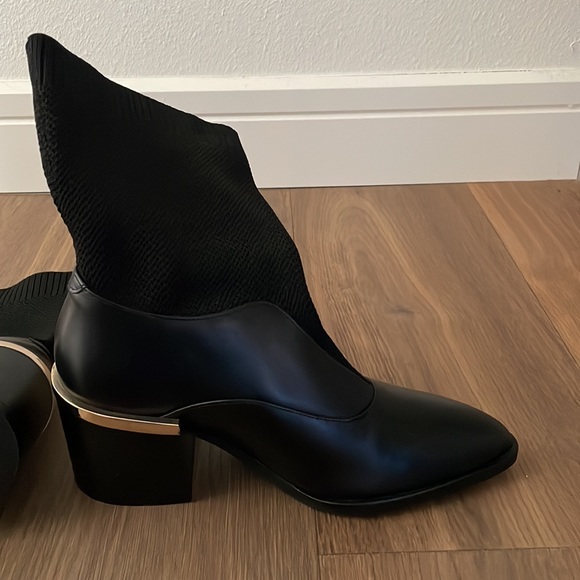 Universal Standard Boots- New without Box, never worn. Size 7, run small. - Picture 5 of 7